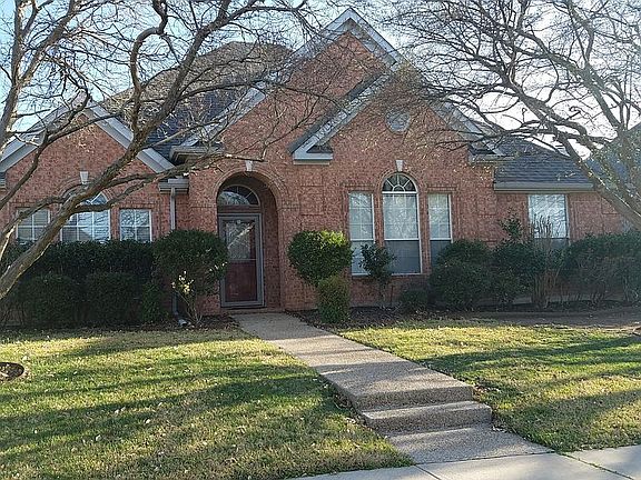 2nd image of 4024 Carmichael Dr