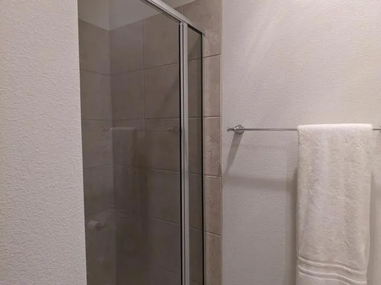 3800 Holland Ave #8 — Photo 7