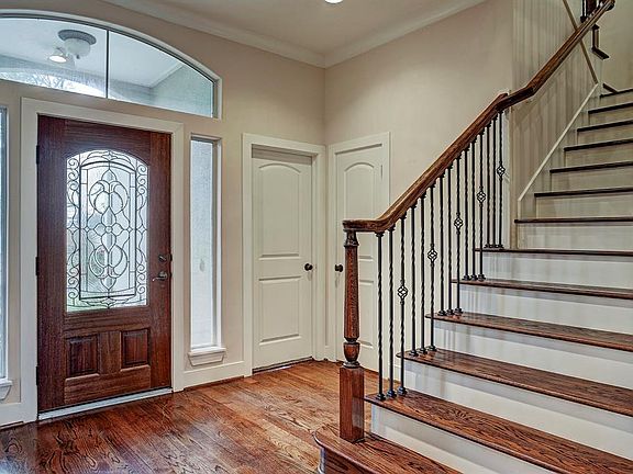 3rd image of 4620 Mimosa Dr