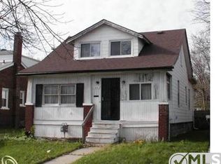 9951 Hartwell St, Detroit, MI 48227