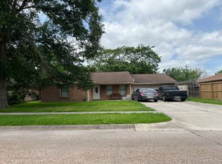 2102 Merle St, Pasadena, TX 77502