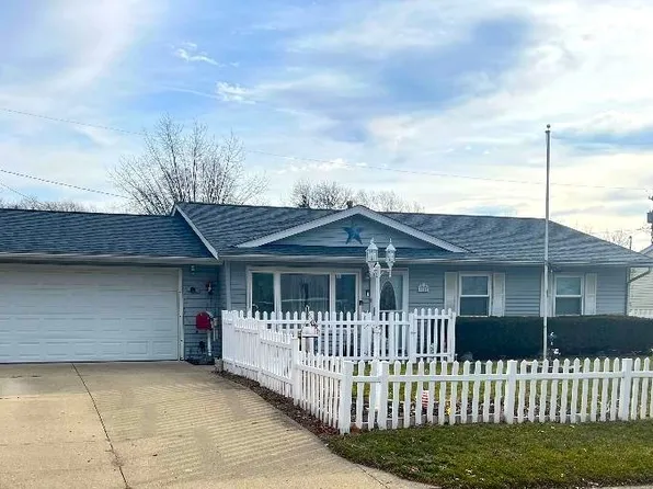 1613 Eastview Ave, Danville, IL 61832