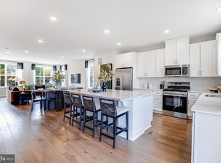 109 Fred Clark Dr, Pennington, NJ 08534