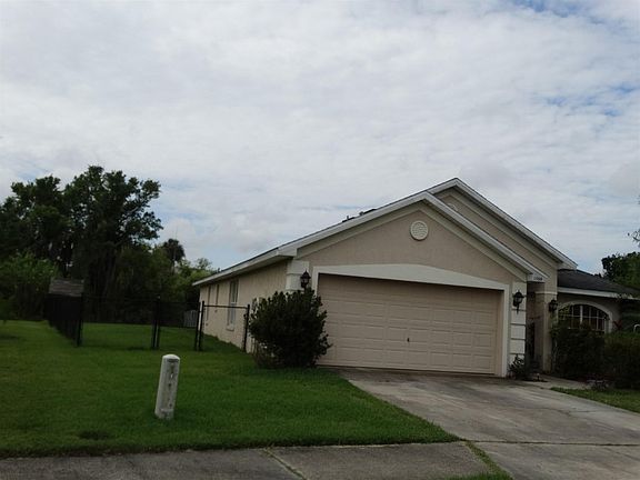 3rd image of 1569 Turtle Rock Dr