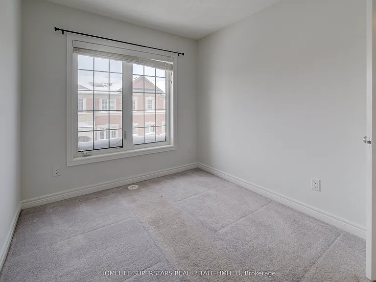 9 Aspen Hills Rd #40 — Photo 32