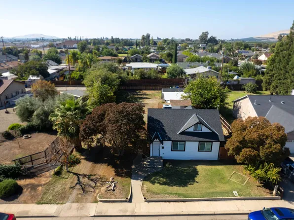 179 N Acacia Street, Woodlake, CA 93286