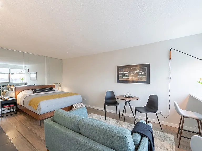 3110 N Sheridan Rd #1708 — Photo 11