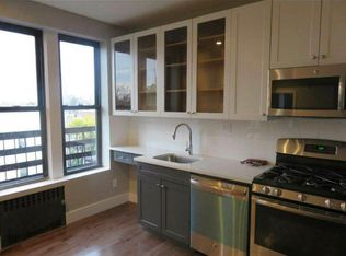 1663 8th Ave APT 3L, Brooklyn, NY 11215