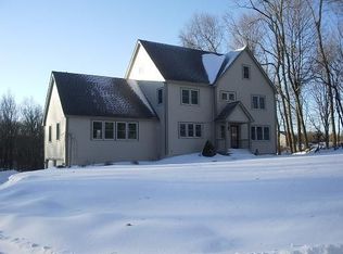 56 Fruit St, Newbury, MA 01922