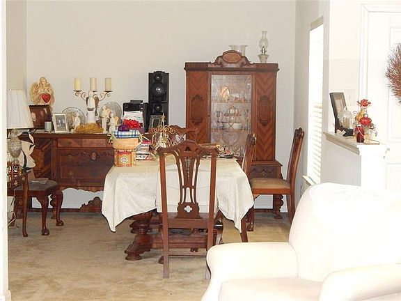3rd image of 16542 Cheshire Grove Ln