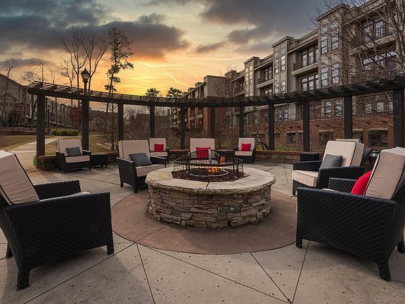 5th image of 214 Perkins Dr #214