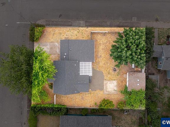 4th image of 3419 Arbon St NE