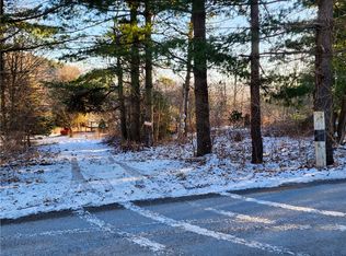 410 Forrest Hill Rd, Industry, PA 15052