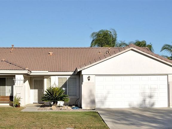 3rd image of 31744 Loire Dr