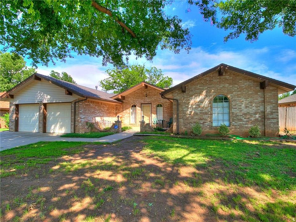 1st image of 9806 Hummingbird Ln