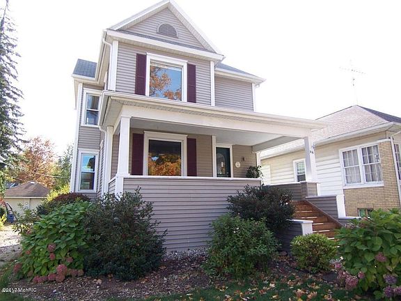 2nd image of 916 Lewis Ave