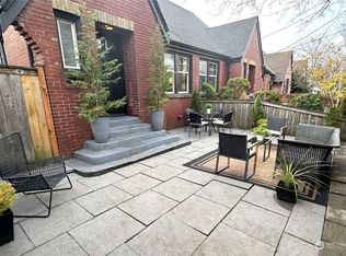 719 26th Ave #A, Seattle, WA 98122