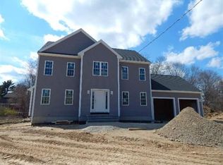 2 Charles St, West Bridgewater, MA 02379