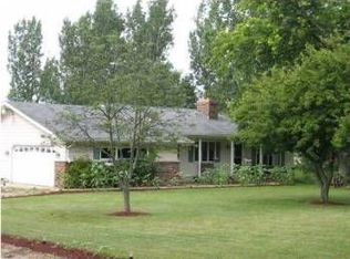 11350 Bailey Dr NE, Lowell, MI 49331