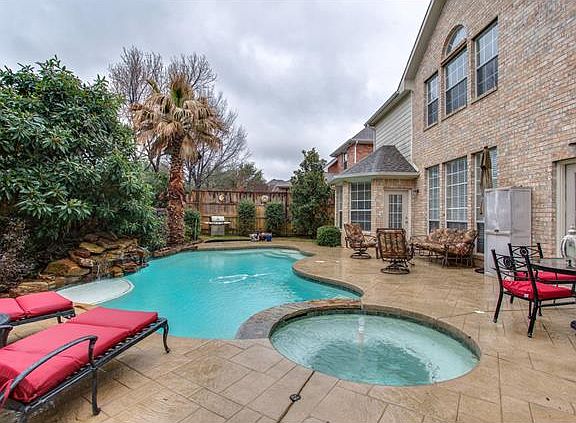 4th image of this home