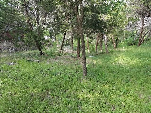 1st image of 2415 Valley View Dr