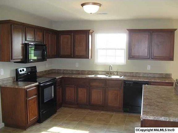 5th image of 129 Meadowridge Dr