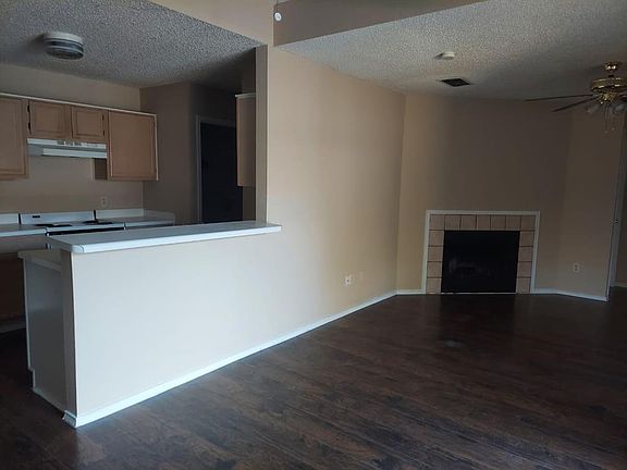 2nd image of 4504 Ebbtide Ct