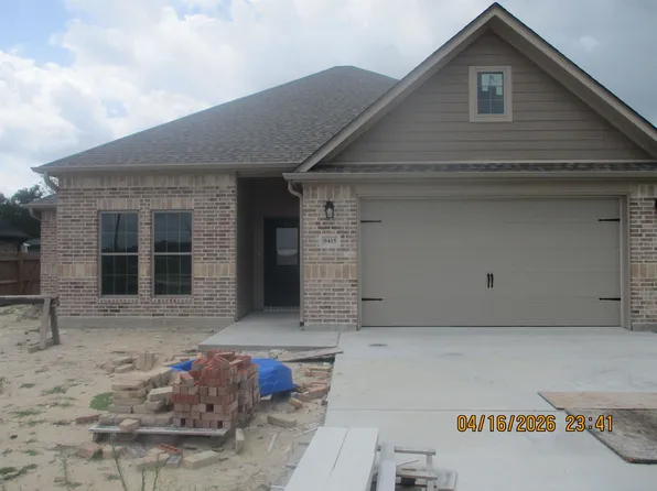 9415 Phelan Blvd, Beaumont, TX 77706