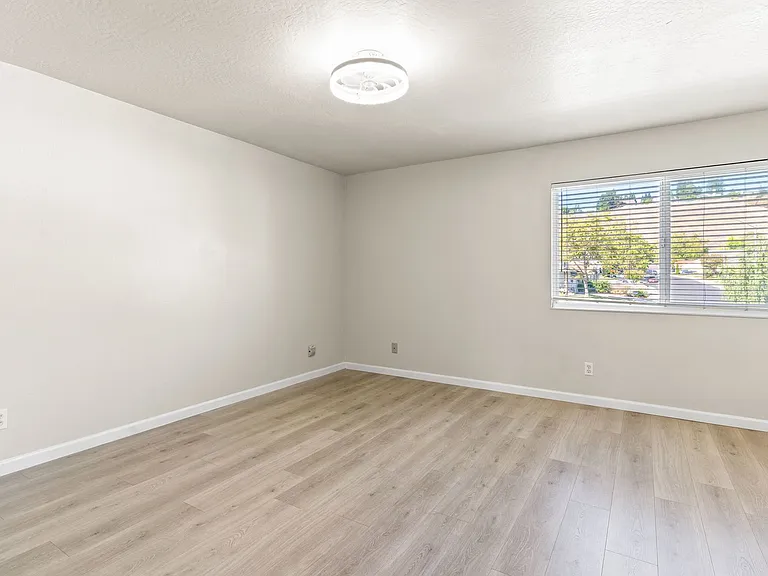 2844 Sombrero Cir — Photo 18