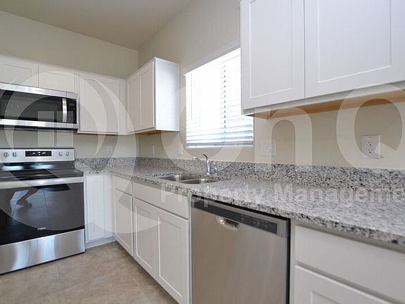 3rd image of 7853 W Forest Grove Ave
