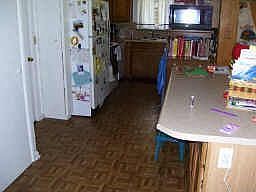 Kitchen w/ Bar