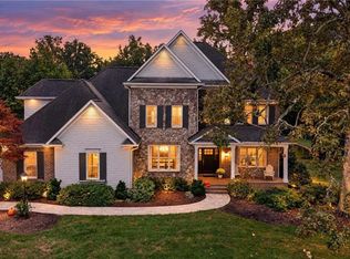 880 Osprey Ridge Rd, Winston Salem, NC 27106