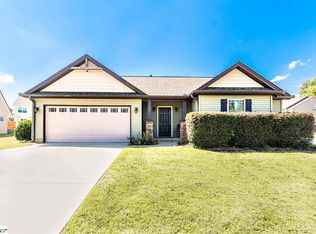 15 Glenmora Rd, Simpsonville, SC 29680