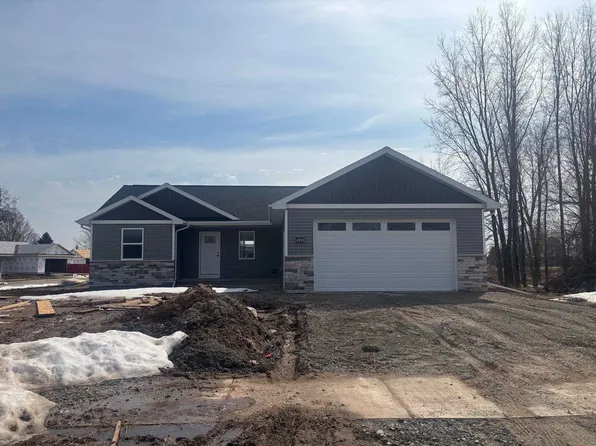 4933 Water Mint Way, Green Bay, WI 54313