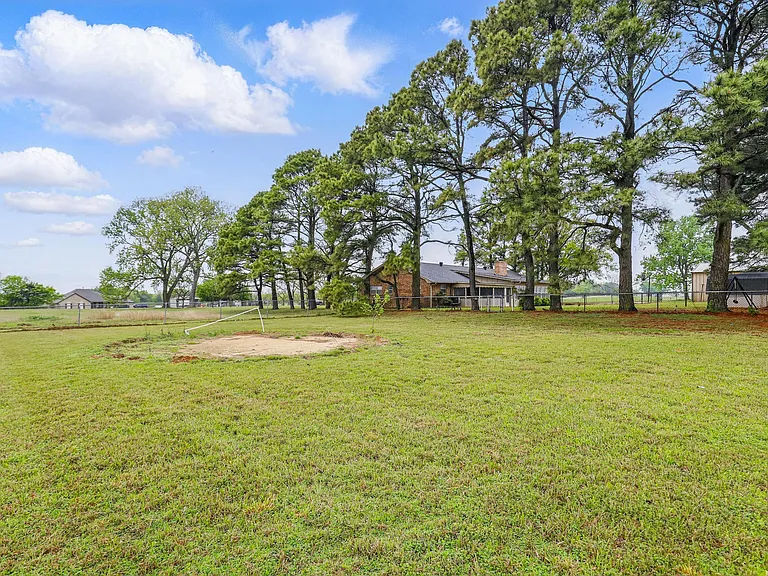 4920 County Road 803 — Photo 25