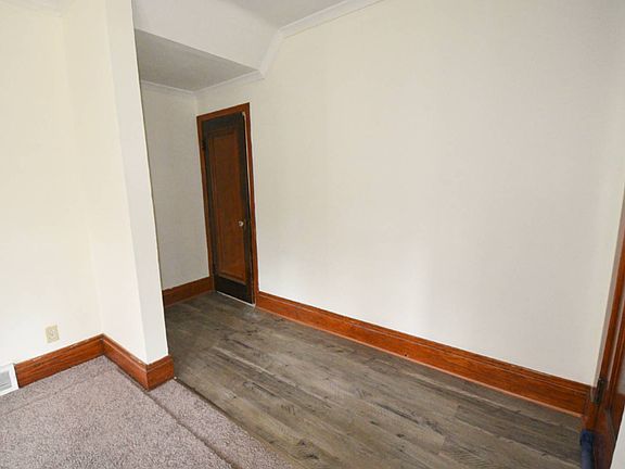 2nd image of 94 Norwalk Ave
