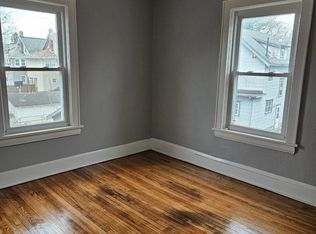 956 N Howard St APT 1, Akron, OH 44310