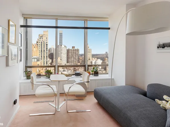 860 United Nations Plaza image 1 of 39