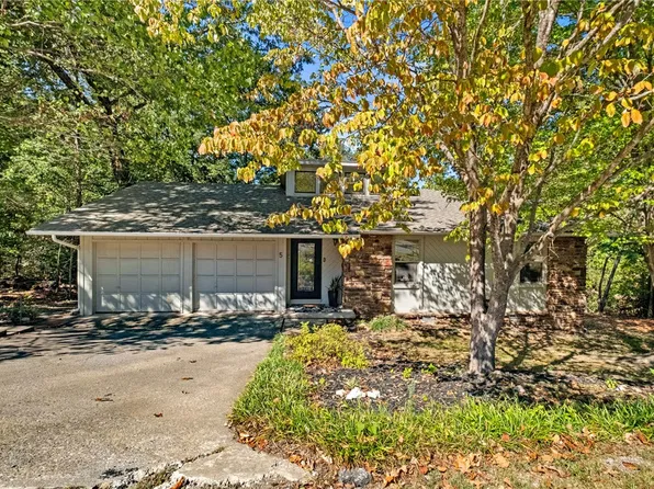 5 Stringer Ln, Bella Vista, AR 72715