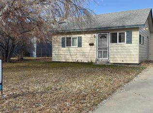 503 E Maple St, Rawlins, WY 82301