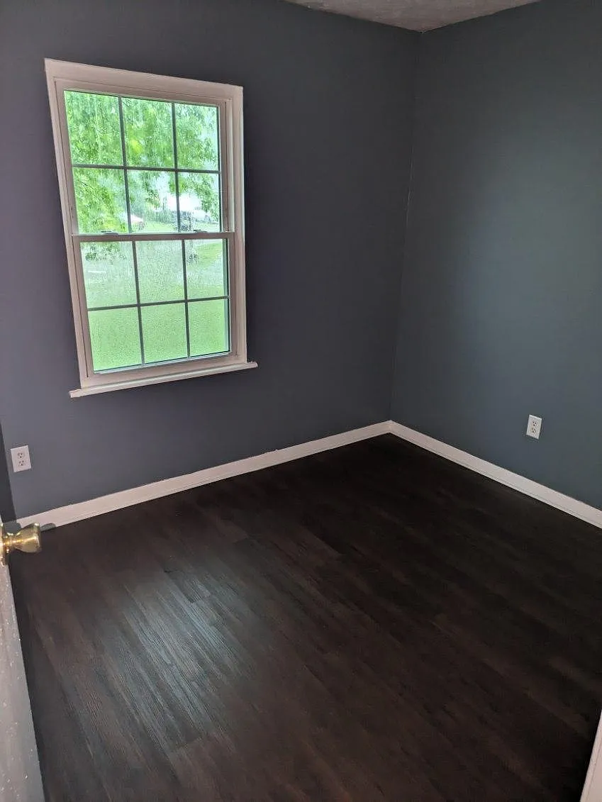 4214 Phoenix Dr — Photo 4