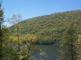 38 Cedar Dr, New Milford, CT 06776