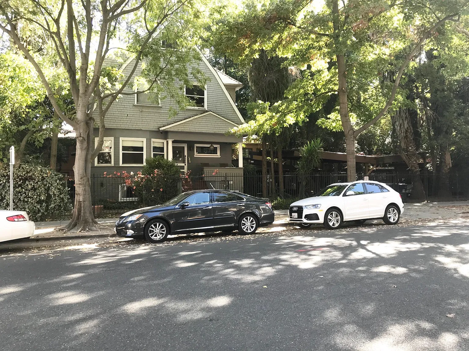 1219 17th St — Photo 1