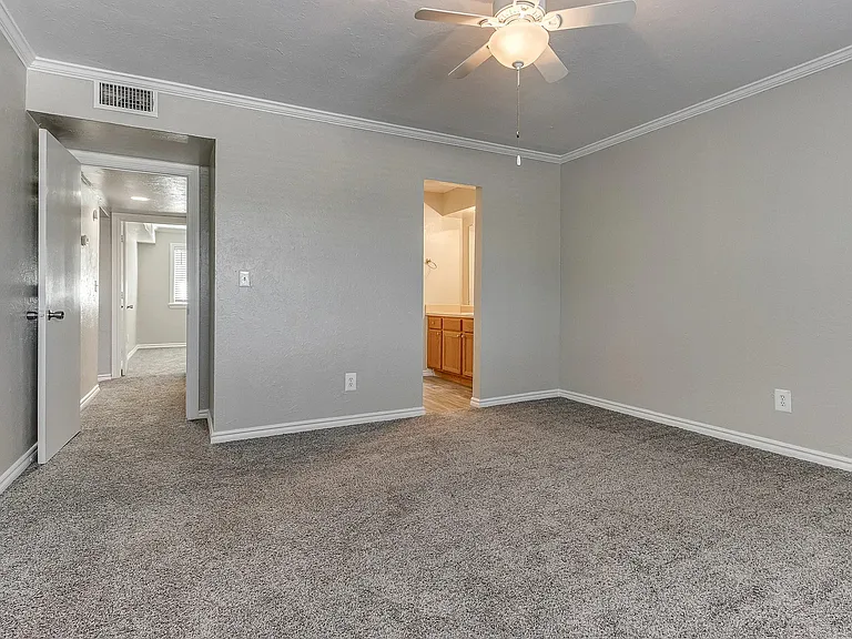 The Current Apartments — Photo 20