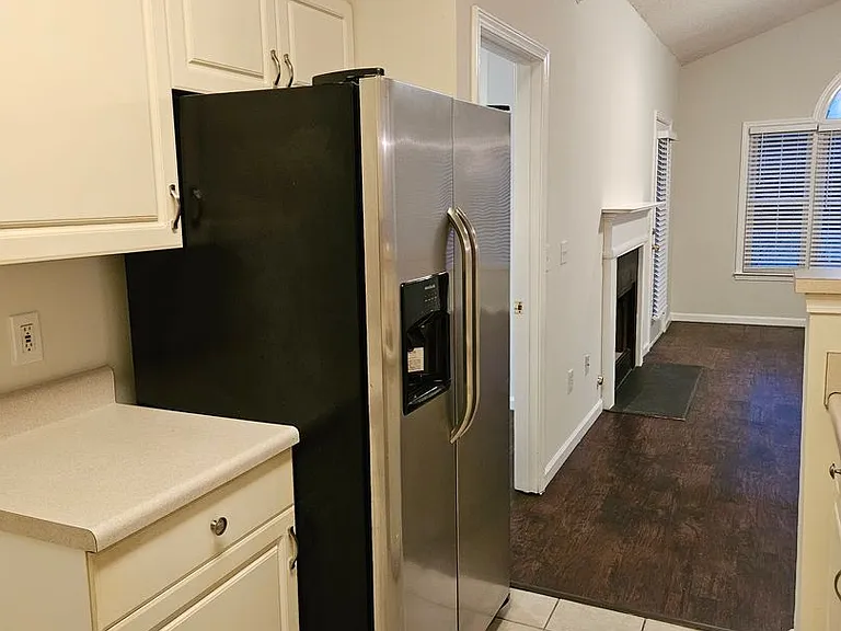 510 Spring Heights Ln SE — Photo 5