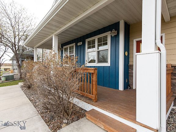 5th image of 4320 Glenwood Dr Unit B