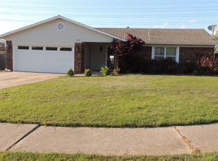 1510 W Orlando St, Broken Arrow, OK 74011