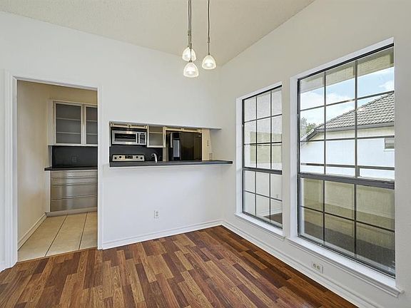 3rd image of 3001 Cedar St APT 317