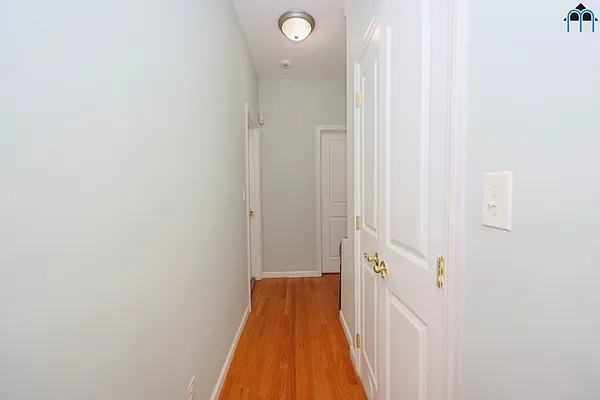 Sold by Momentum Real Estate LLC | media 15