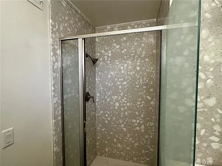 15431 Cambay Ln — Photo 17